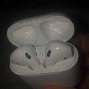 Meet your Posher, Logan